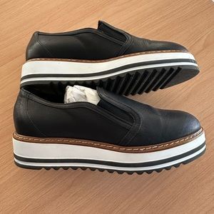 Summit White Mountain platform shoe